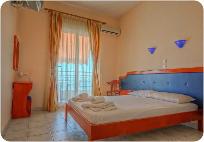 לימנריה Molos Hotel מראה חיצוני תמונה